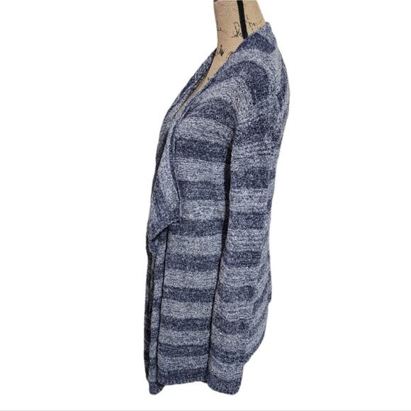 BAREFOOT DREAMS Women's Blue Bamboo Chic Lite Striped Cardigan Sweater #436 S/M - Picture 3 of 5